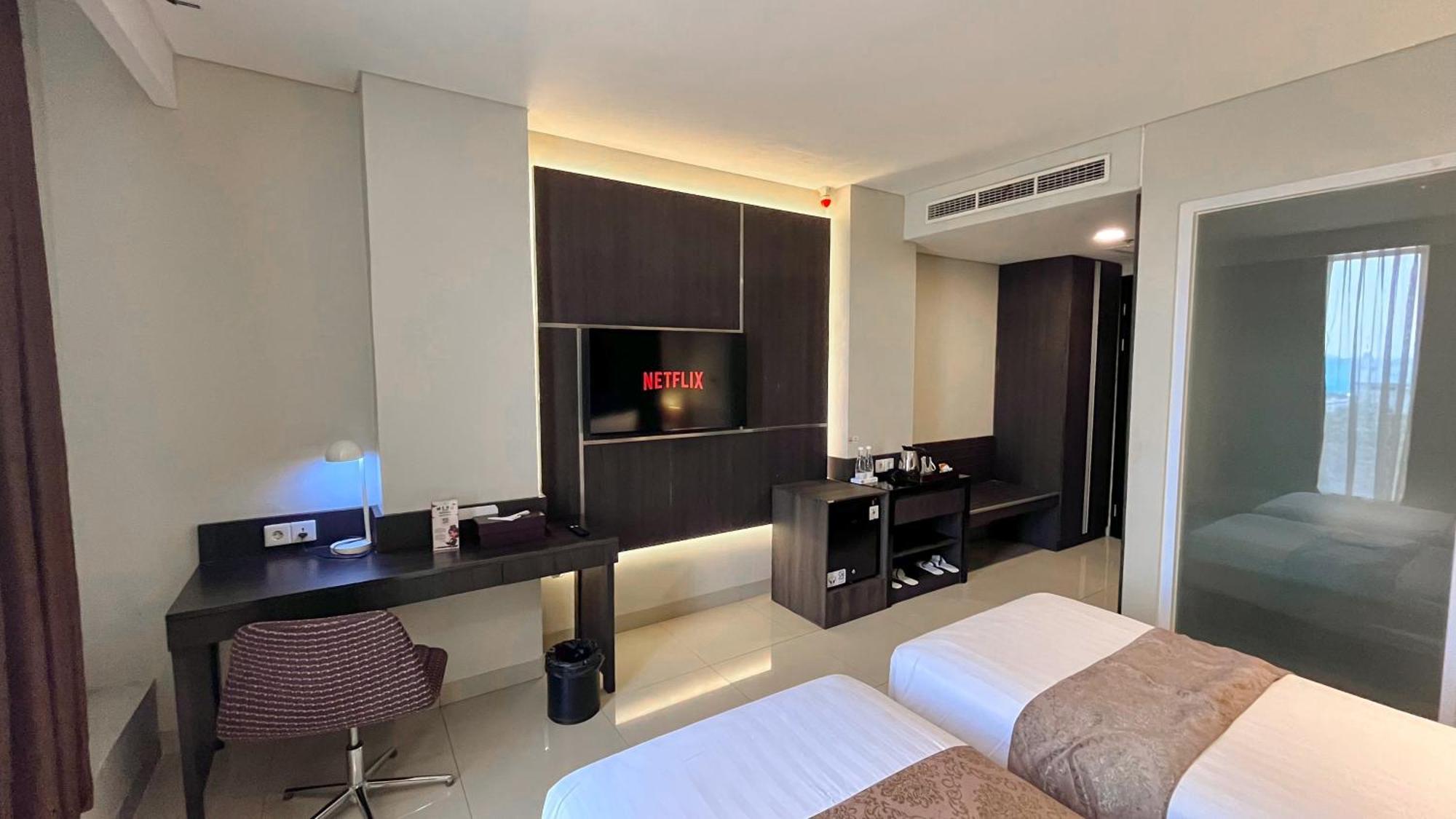 Grandia Hotel Бандунг Экстерьер фото